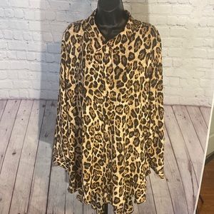 NWOT LANE BRYANT ANIMAL PRINT BLOUSE/LONG SHIRT-SIZE-26